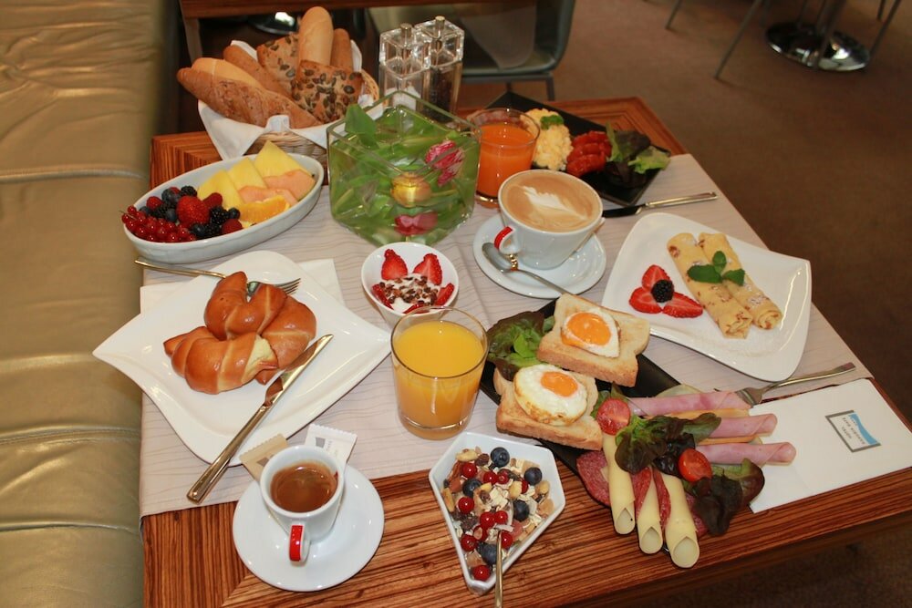 Фото Hotel Danubia Gate