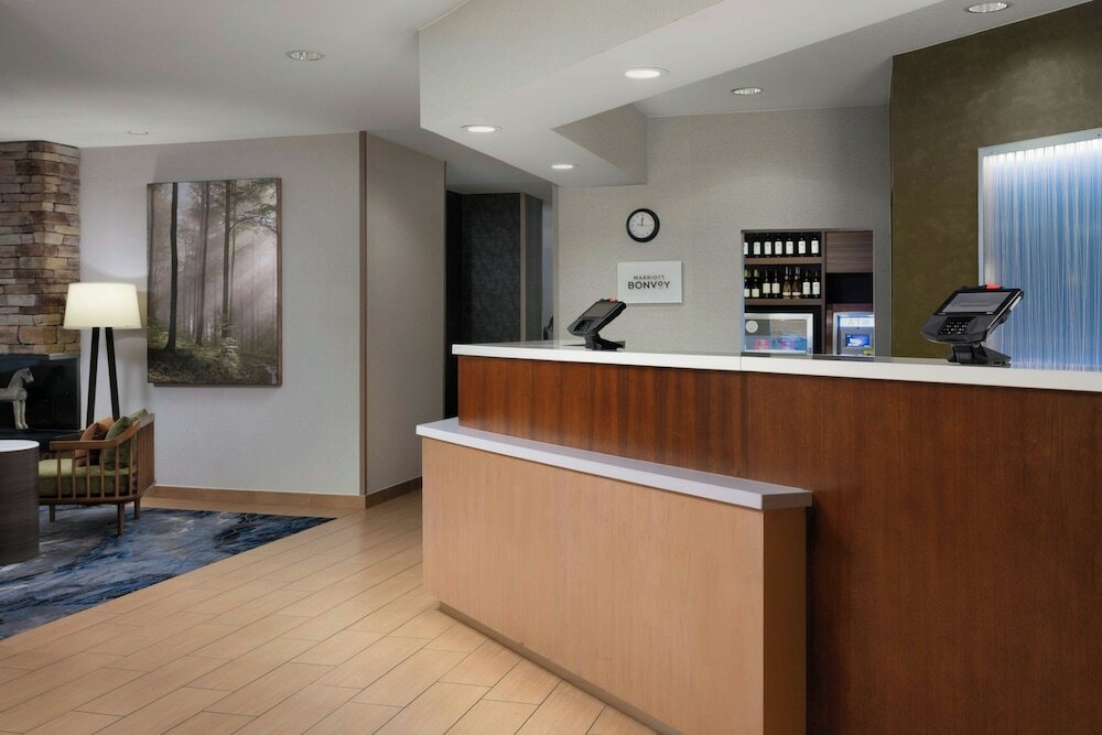 Фото Fairfield Inn by Marriott Orlando Airport
