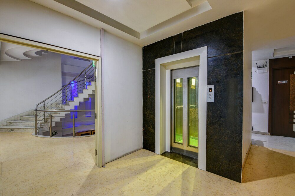 Фото Hotel Krishna Deluxe