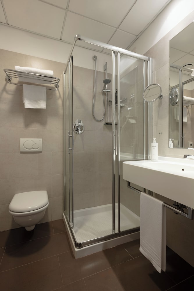Фото Ibis Styles Parma Toscanini