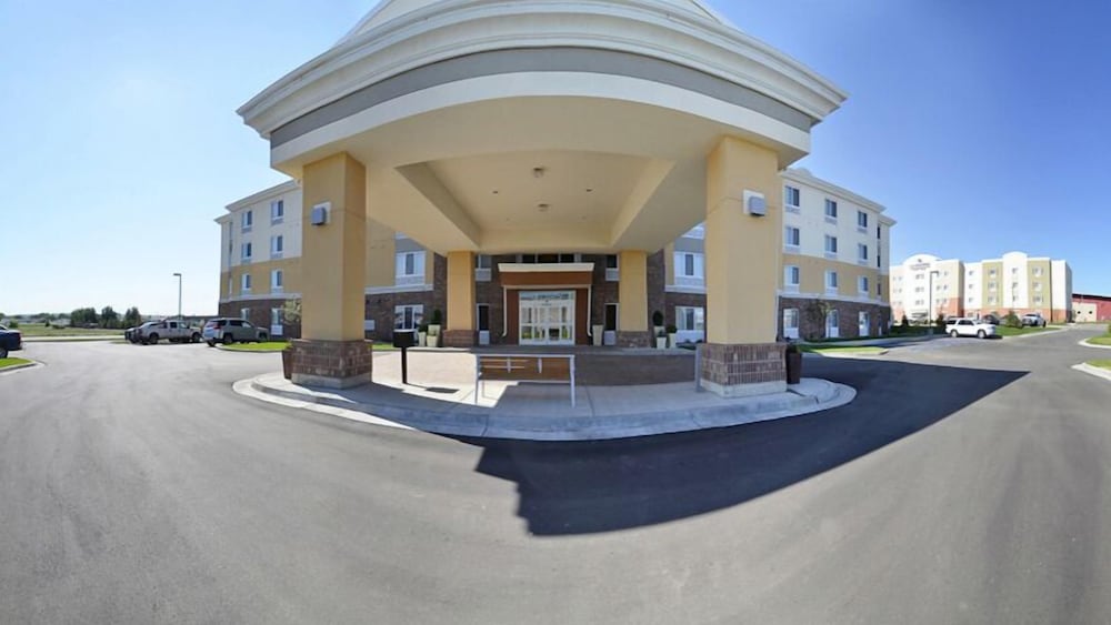 Фото Holiday Inn Express and Suites Williston, an Ihg Hotel