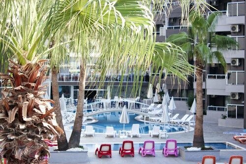 Гостиница The Nora Hotels Family Club в Мут
