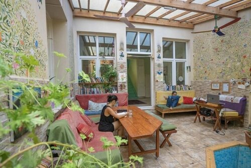 Хостел Lotus Garden Hostel в Измире