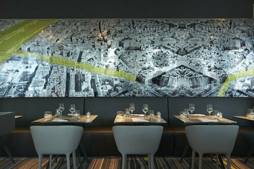 Гостиница Melia Paris La Defense в Нейи-сюре-Сене
