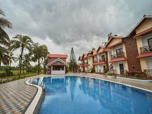 Гостиница Bollywood Sea Queen Beach Resort в Гоа