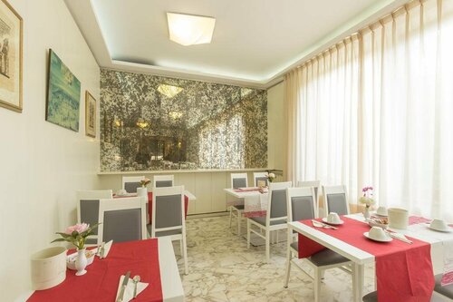 Гостиница Hotel Roma в Тоскане