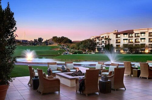 Гостиница Arizona Grand Resort & SPA в Финиксе