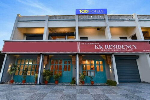 Oyo 4715 Kk Residency