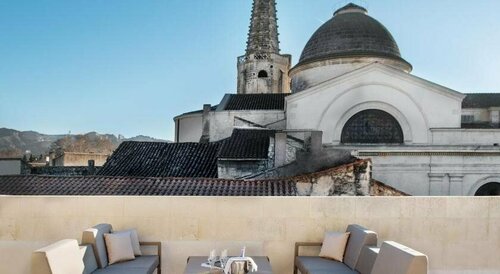 Гостиница Hôtel de Tourrel в Сен-Реми-де-Провансе