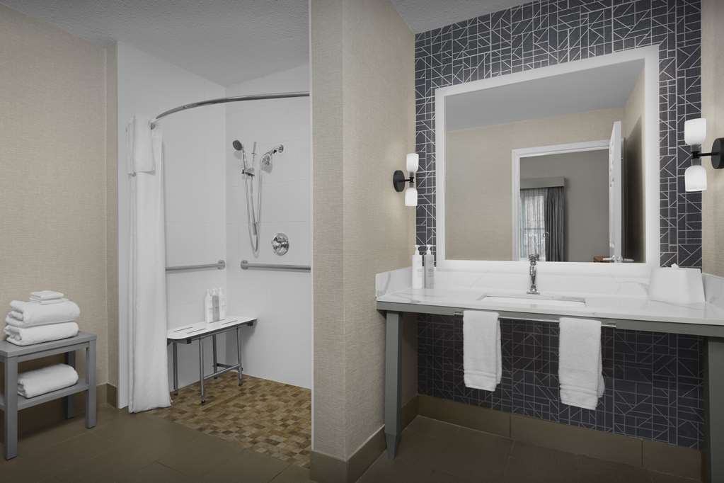 Фото Homewood Suites by Hilton Nashville Airport