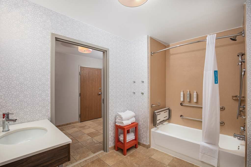 Фото Hampton Inn Medford