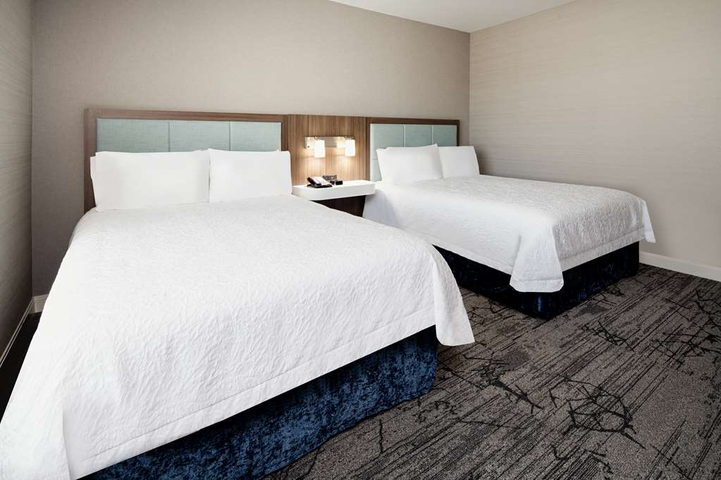 Фото Hampton Inn & Suites Gilroy