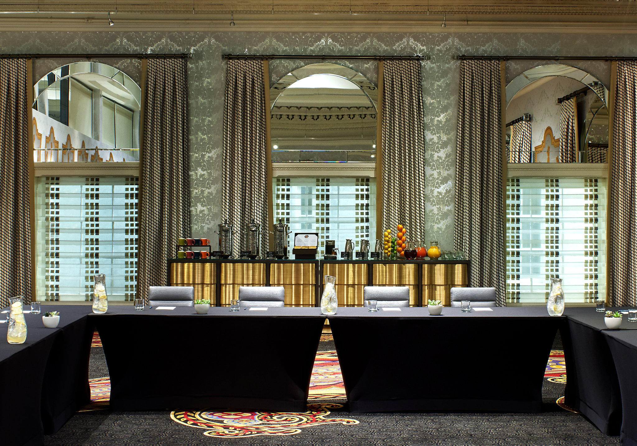 Фото Kimpton Hotel Monaco Washington Dc, an Ihg Hotel