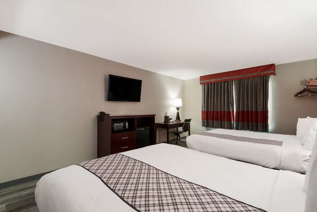 Фото SureStay Plus Hotel by Best Western San Antonio North