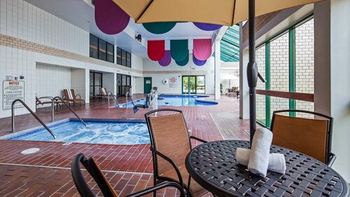 Гостиница Best Western East Towne Suites в Мэдисоне
