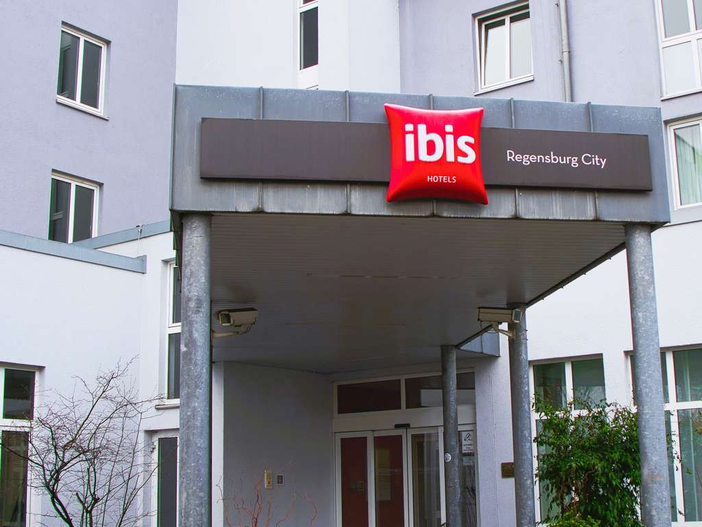 Фото ibis Regensburg City Hotel
