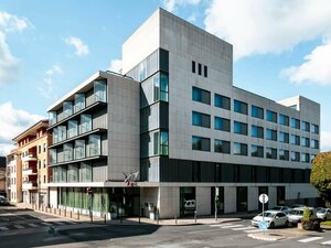 Гостиница Hotel Mercure Villefranche sur Saone