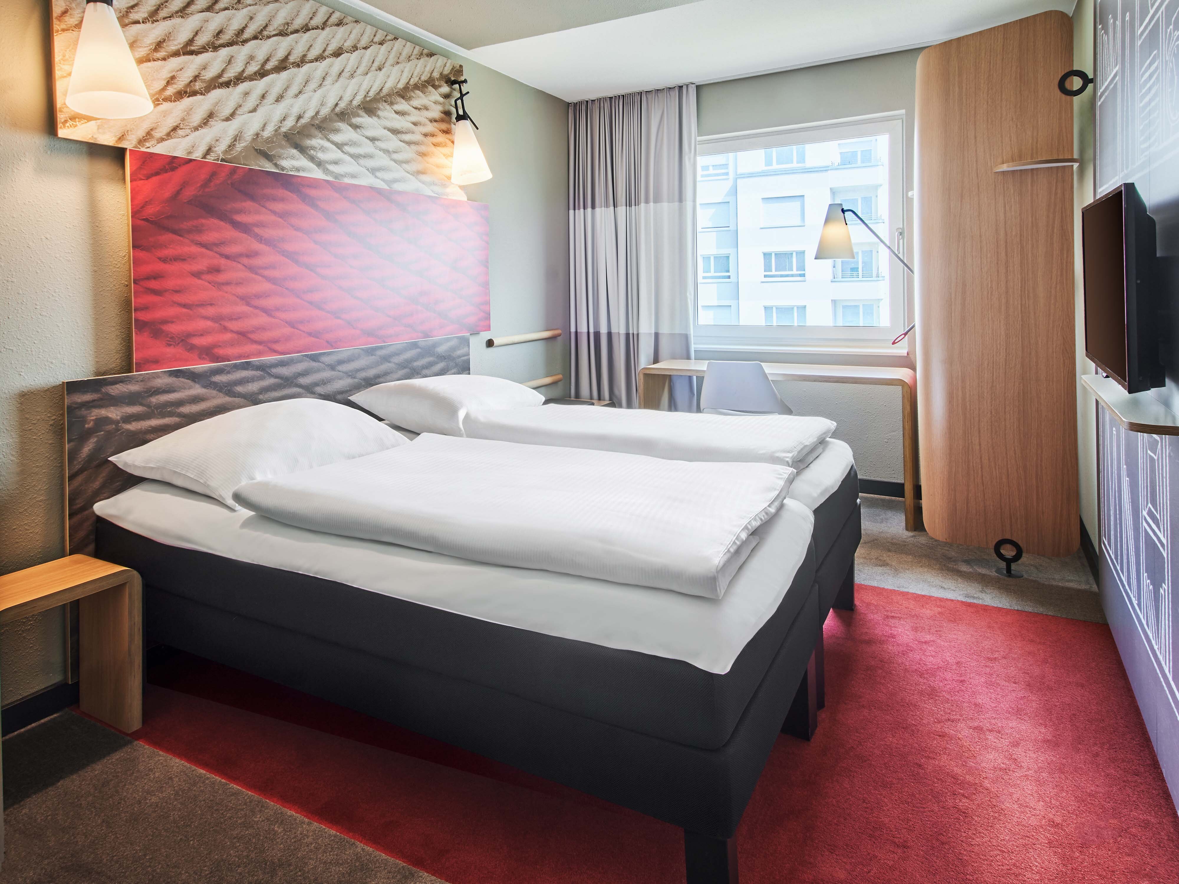 Фото B&b Hotel Frankfurt-Messe