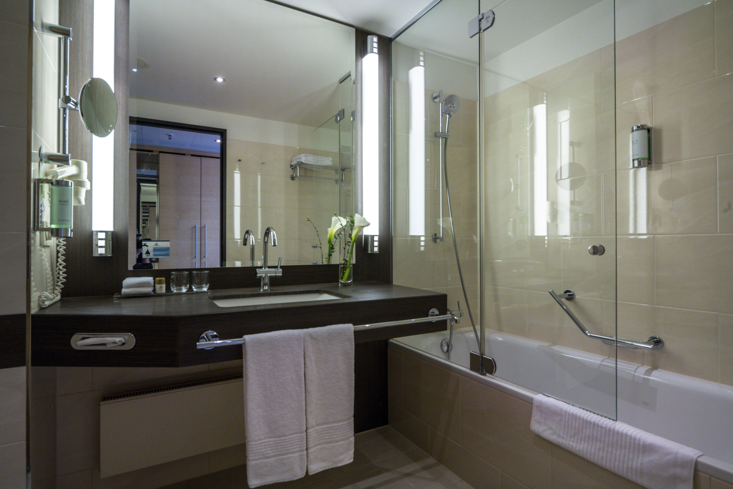 Фото Maritim Hotel Dusseldorf