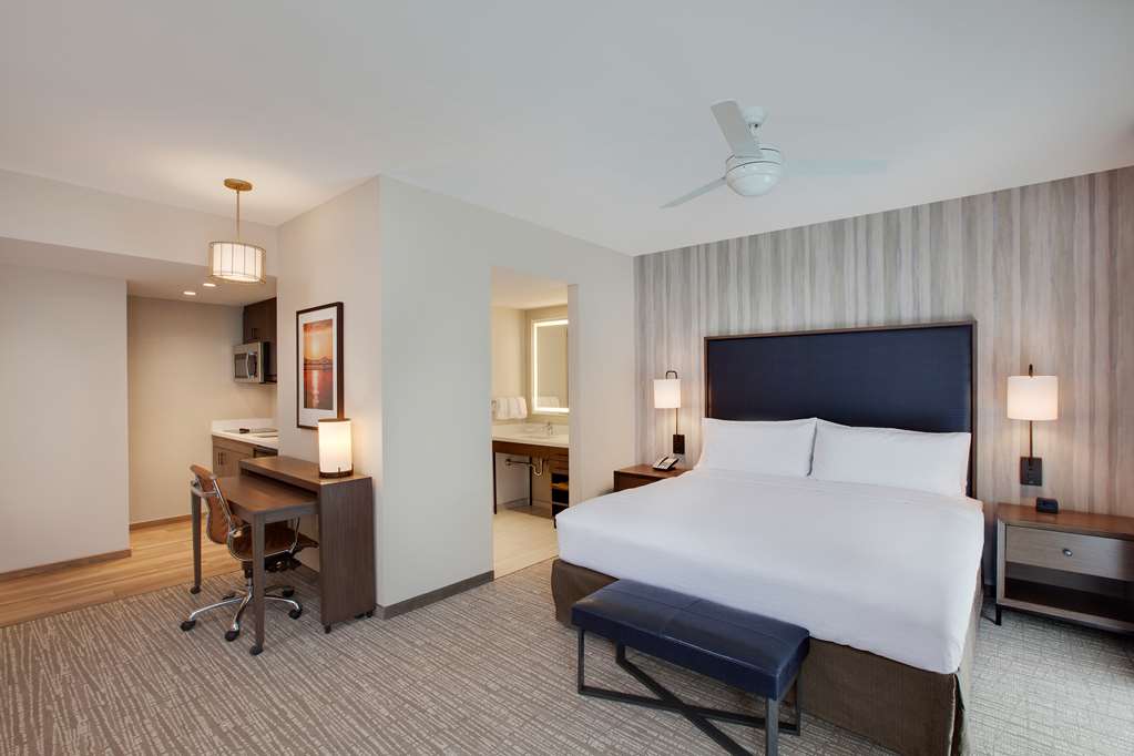 Фото Homewood Suites by Hilton Louisville Downtown, Ky