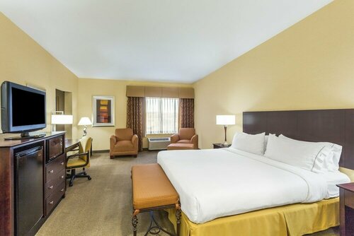 Гостиница Holiday Inn Express в Ногалсе