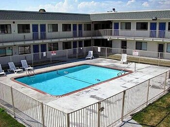 Фото Motel 6 Kansas City, Mo - Airport