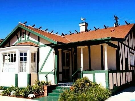 Гостиница Solvang Inn and Cottages в Солванге