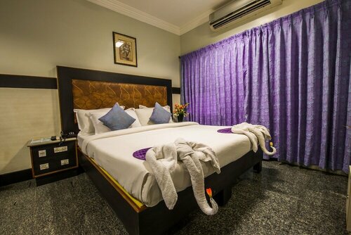 Гостиница Hotel Aryaas в Тирунелвели