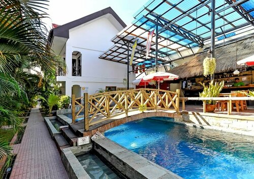 Внешний вид отеля Nirvana Beach Resort в Малае, фото 1