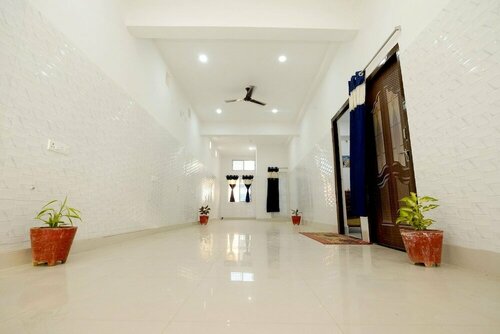 Swastik Hotel