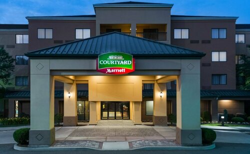 Гостиница Courtyard by Marriott Danbury в Данбери