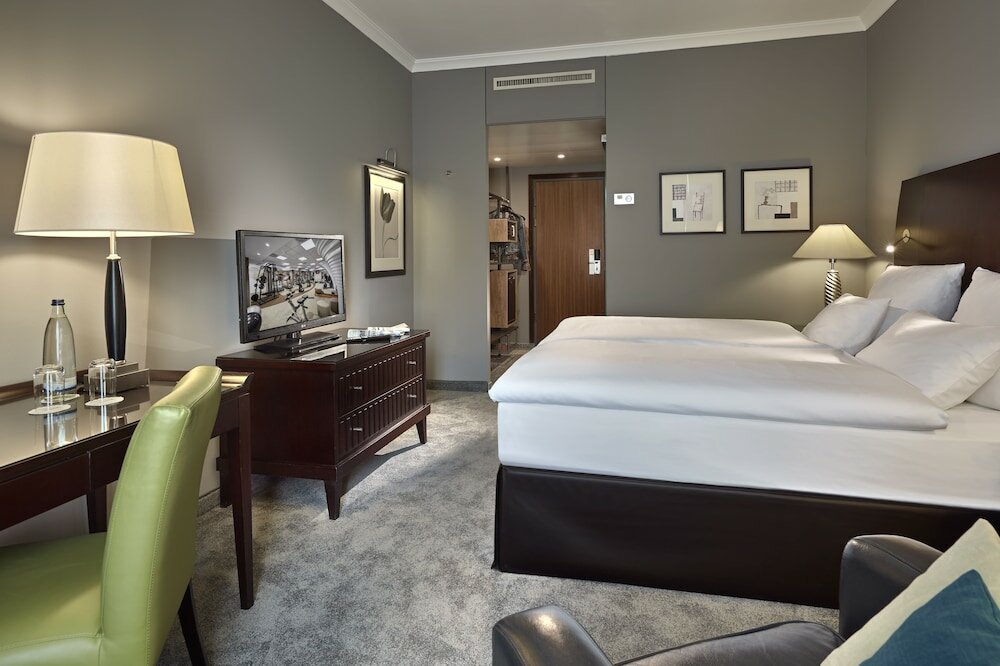 Фото Lindner Hotel City Plaza