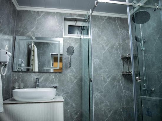 Фото Qadim Hotel