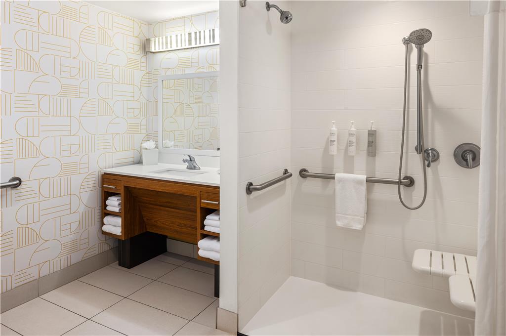 Фото Home2 Suites by Hilton Roseville Minneapolis