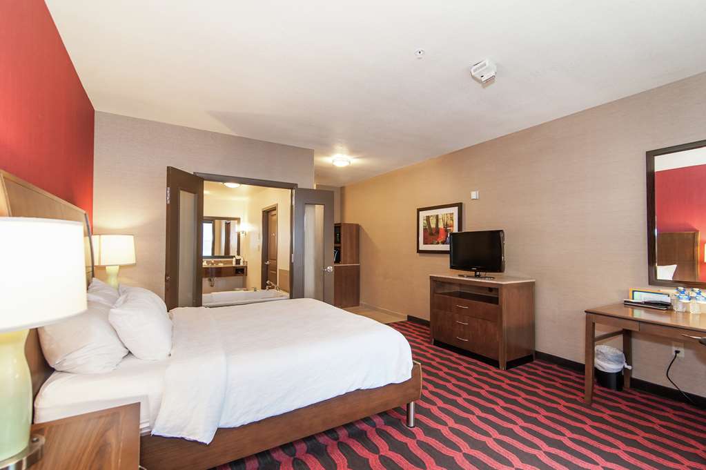 Фото Hilton Garden Inn Preston Casino Area