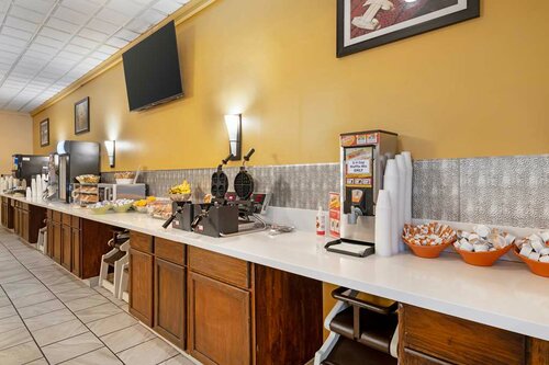 Гостиница Best Western Green Bay Inn Conference Center в Грин Бэй
