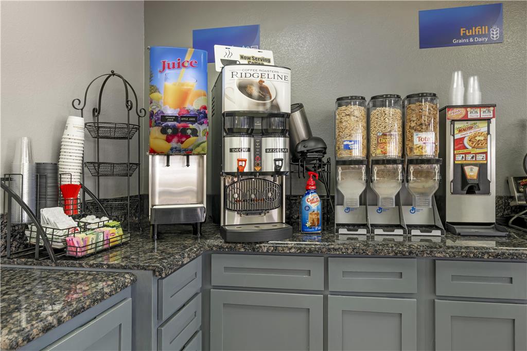 Фото Best Western Executive Inn