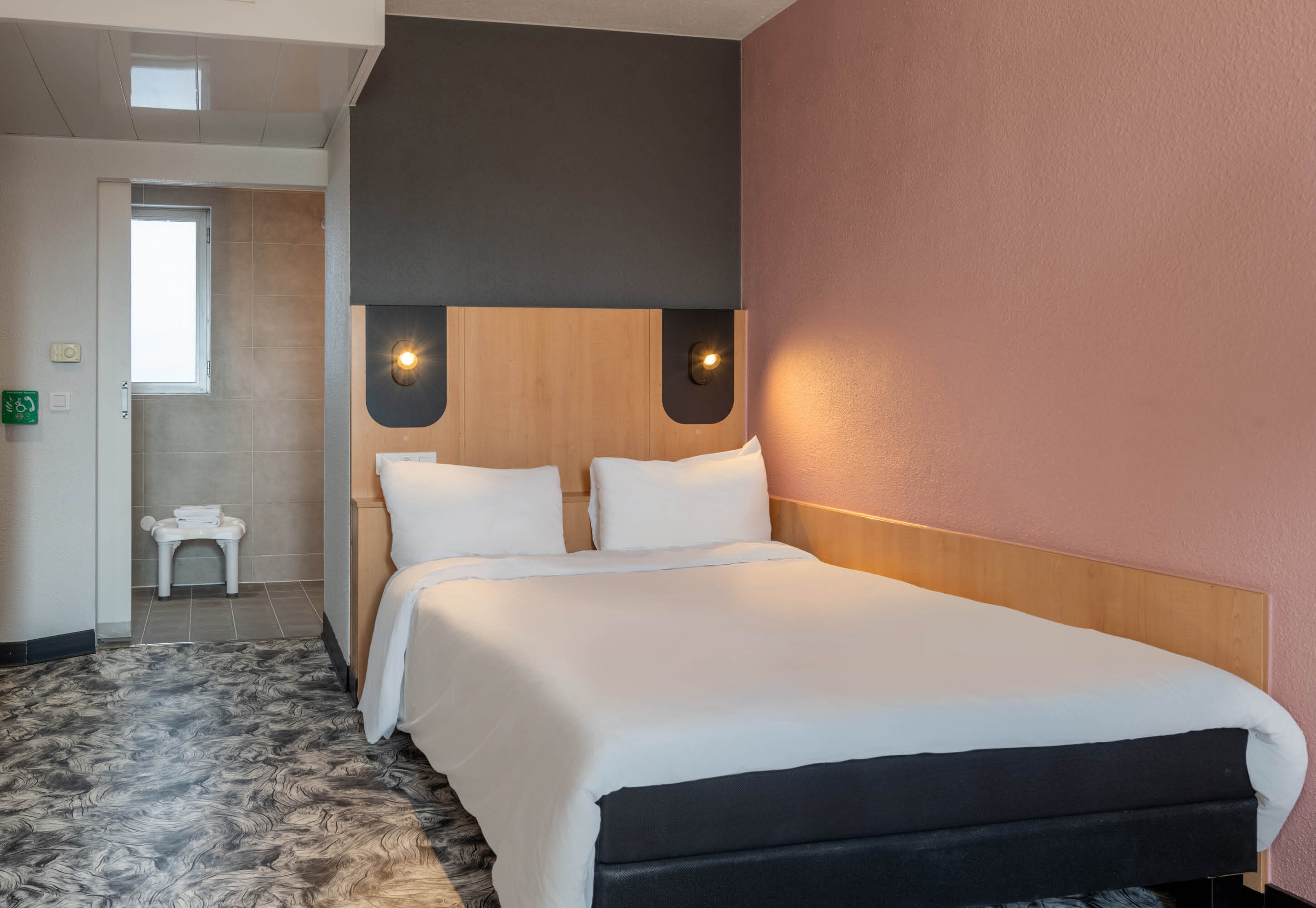 Фото B&b Hotel Amiens Centre Cathédrale