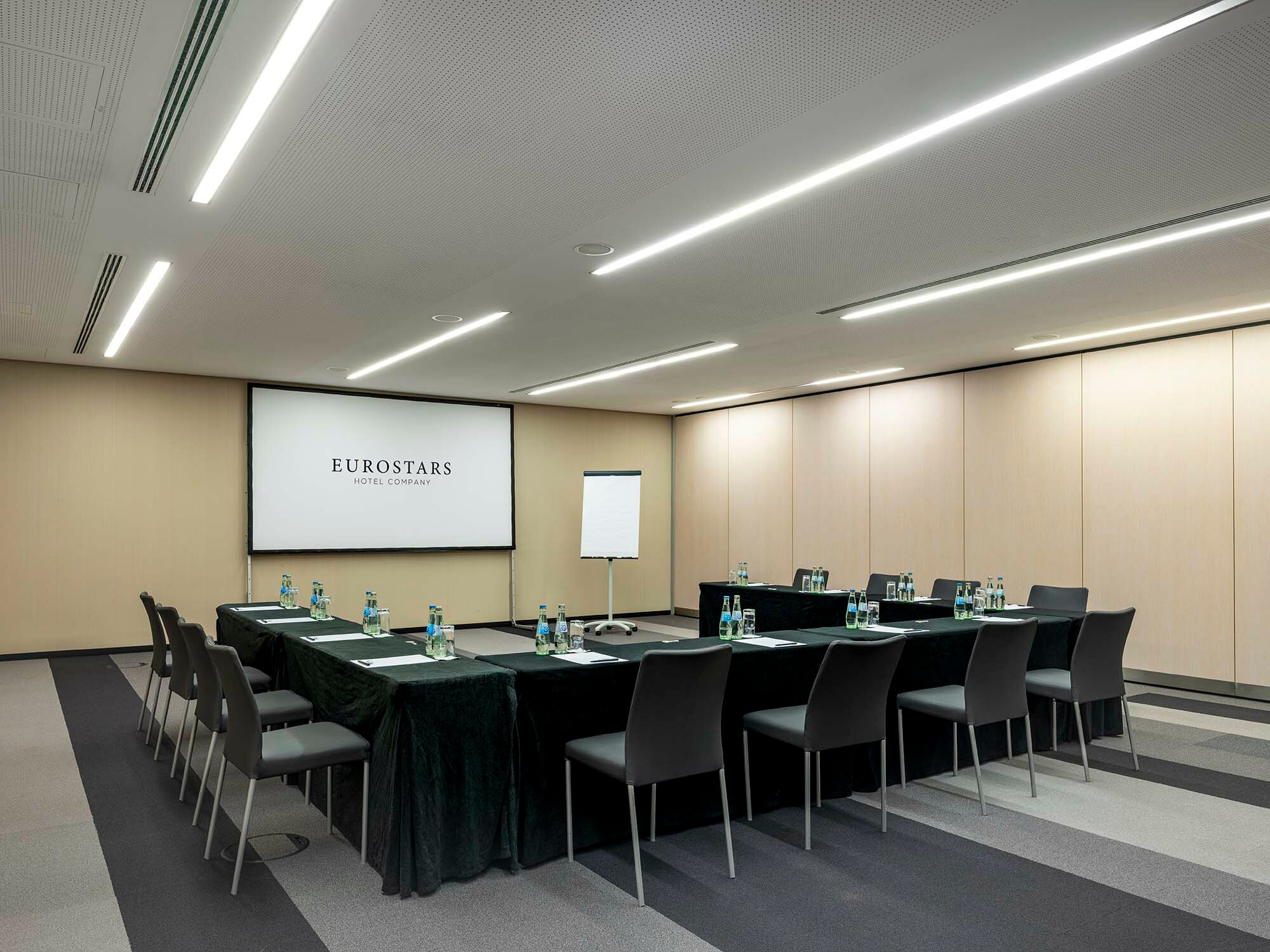 Фото Eurostars Book Hotel