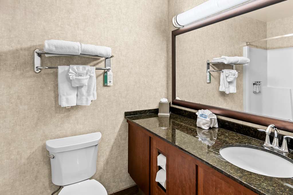 Фото Heartland Inn & Suites, SureStay Collection by Best Western