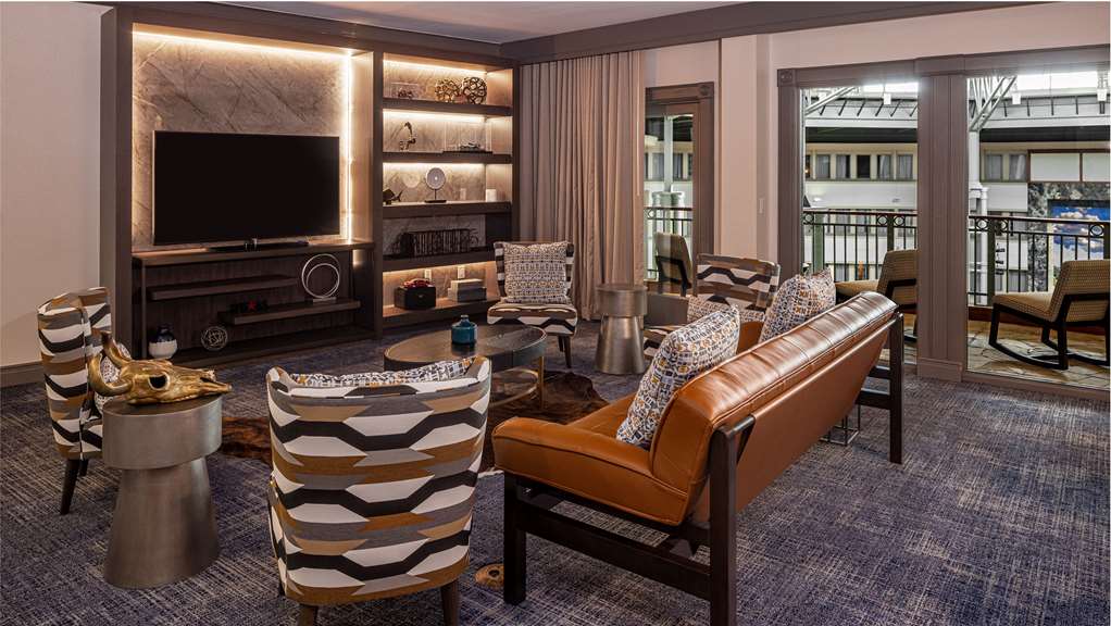 Фото Отель Hilton Austin Airport