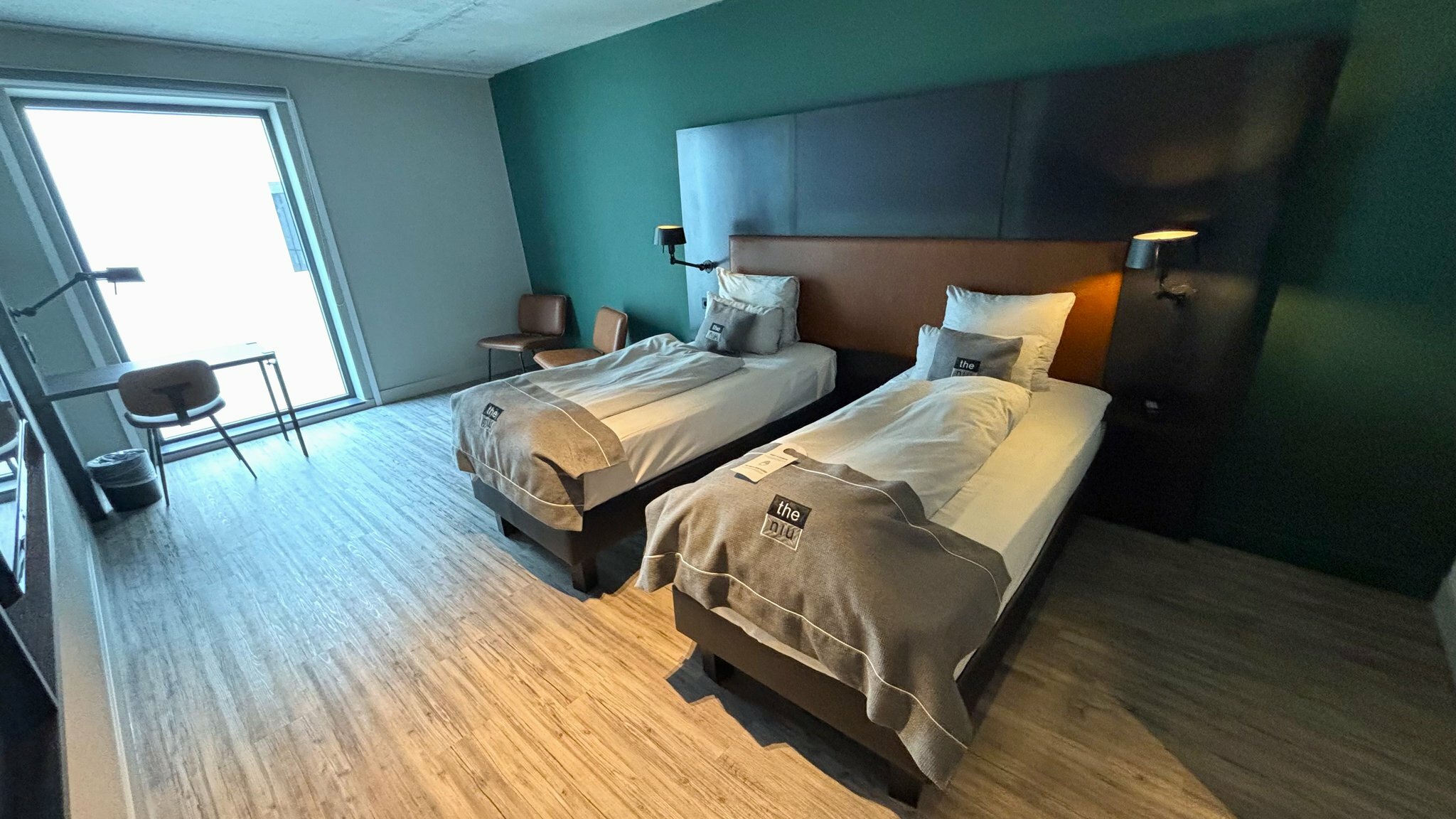 Фото The niu Fender