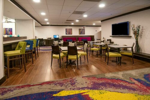 Гостиница Hampton Inn by Hilton Shreveport/Bossier City в Бошьер Сити