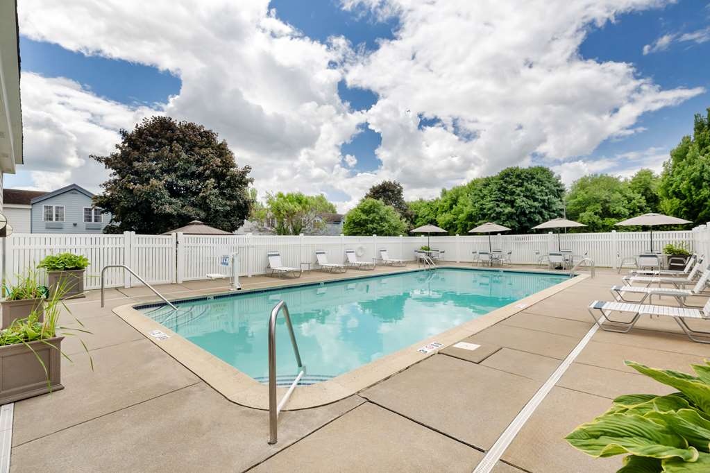 Фото Best Western Hartford Hotel & Suites