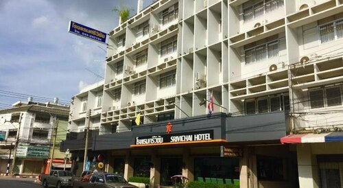 Гостиница Srivichai Hotel в Накхонратчасиме