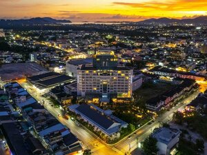 Гостиница Novotel Phuket City Phokeethra