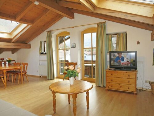 Гостиница Wohnung 8 в Оттобрунне