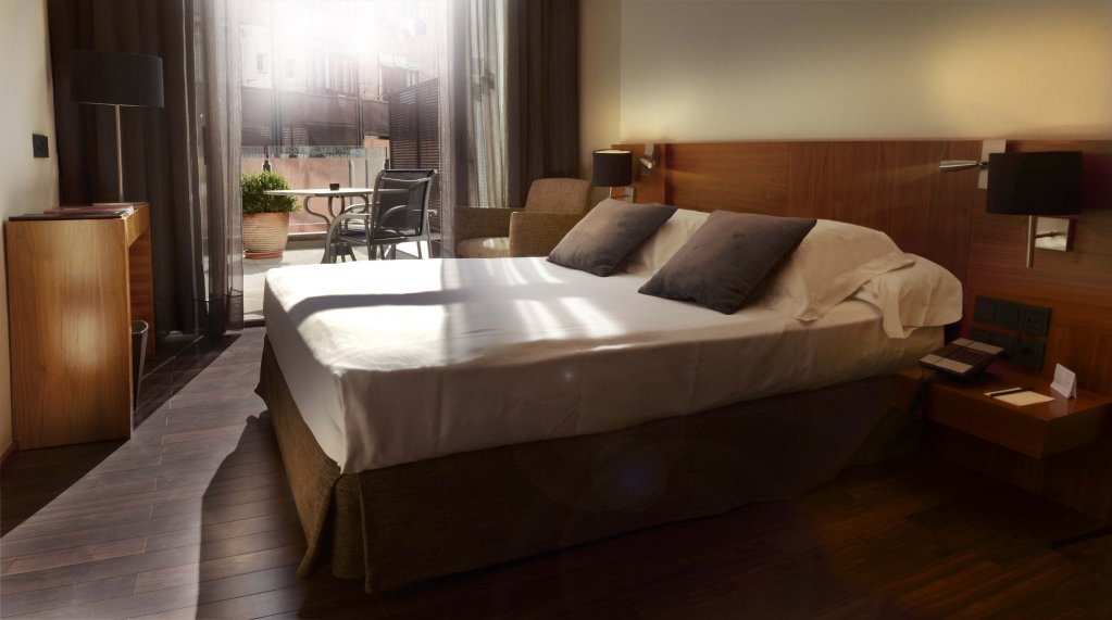 Фото Hotel Casa Elliot