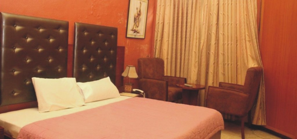 Фото Cynergy Suites Apapa