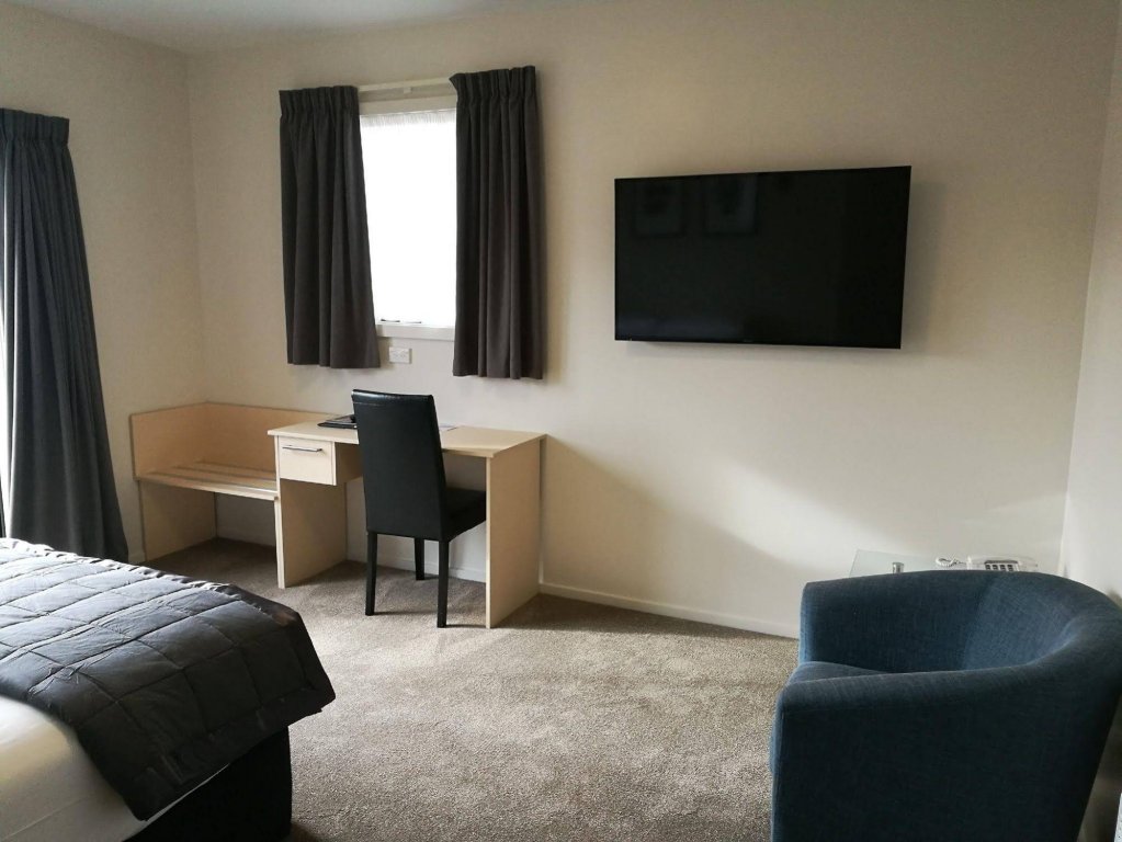 Фото The Victoria Hotel Dunedin